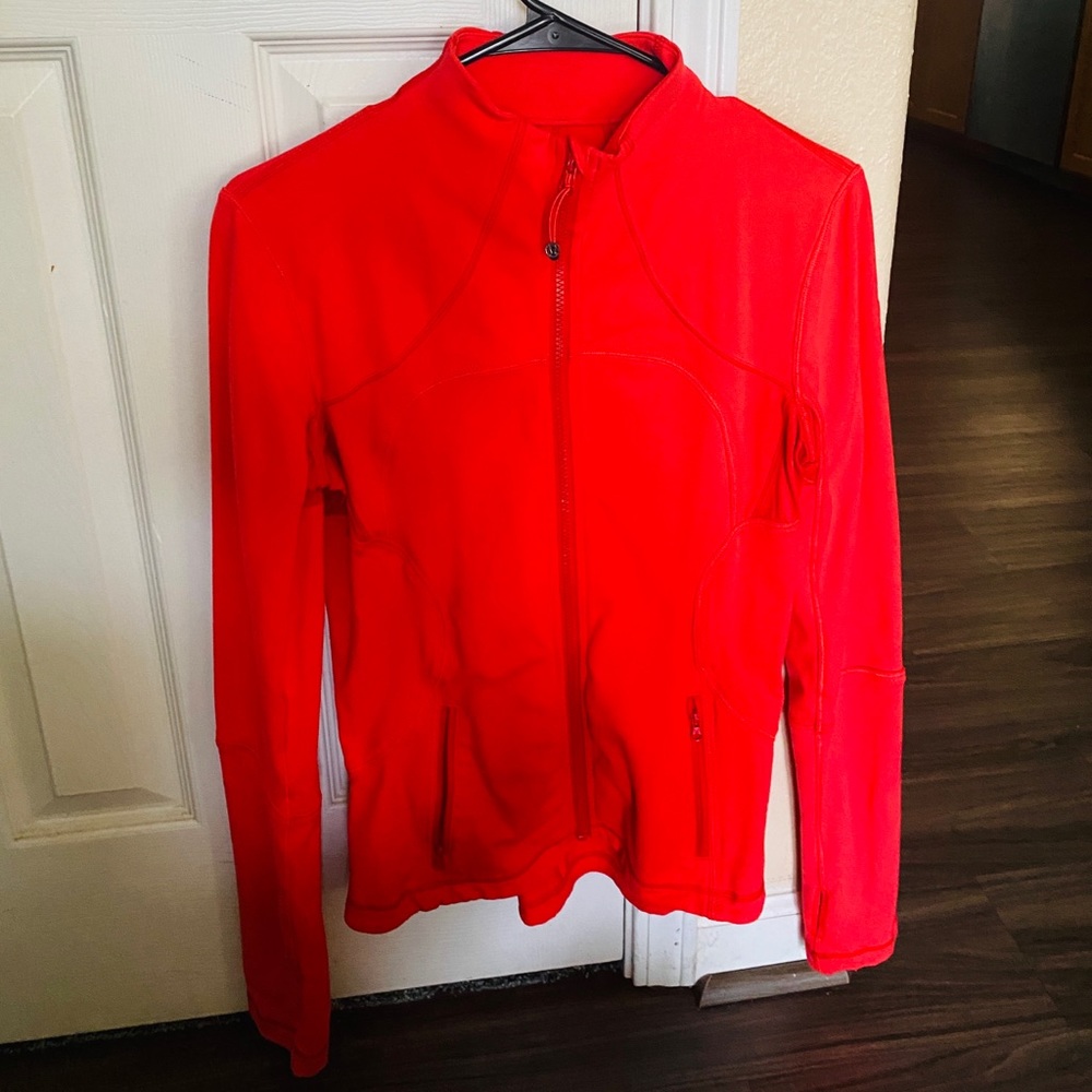 Lululemon sweater